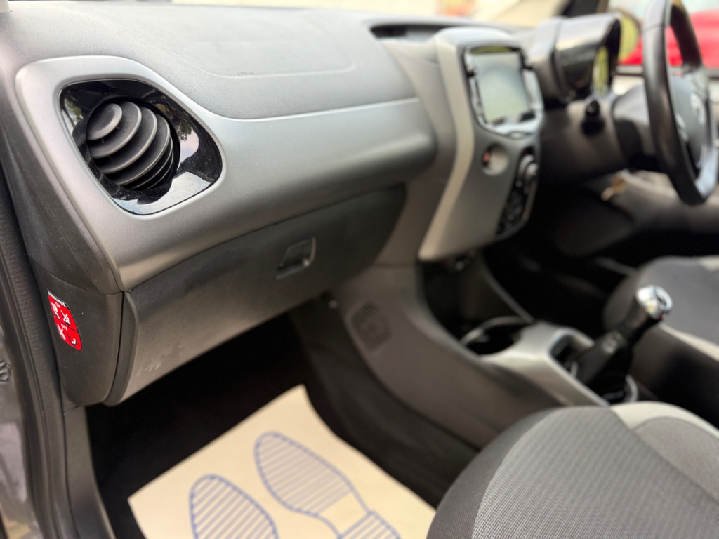 Toyota Aygo Hatchback Blue #22