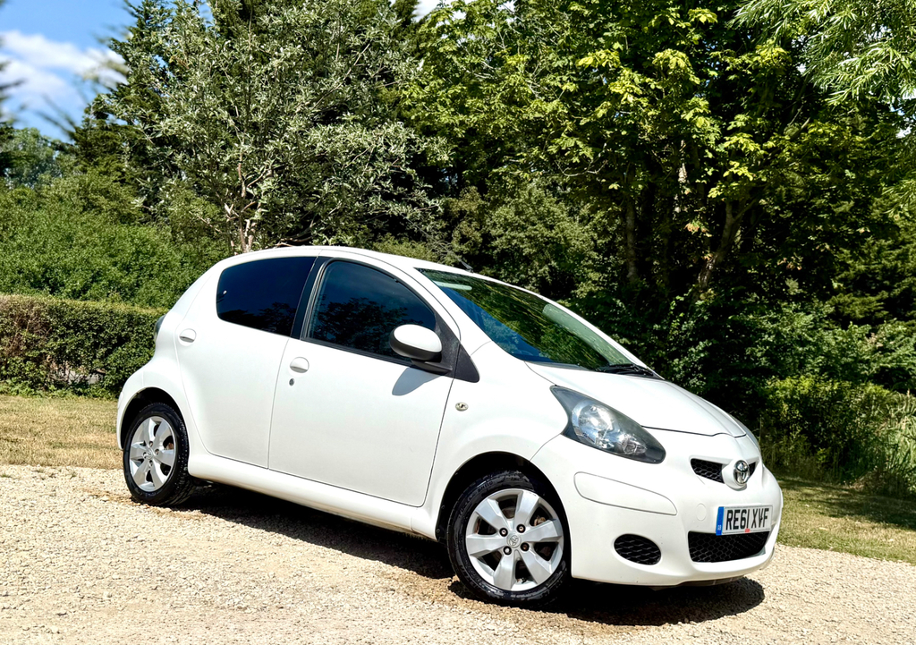 Toyota Aygo 1.0 Vvt-i Go Hatchback Euro 5 6