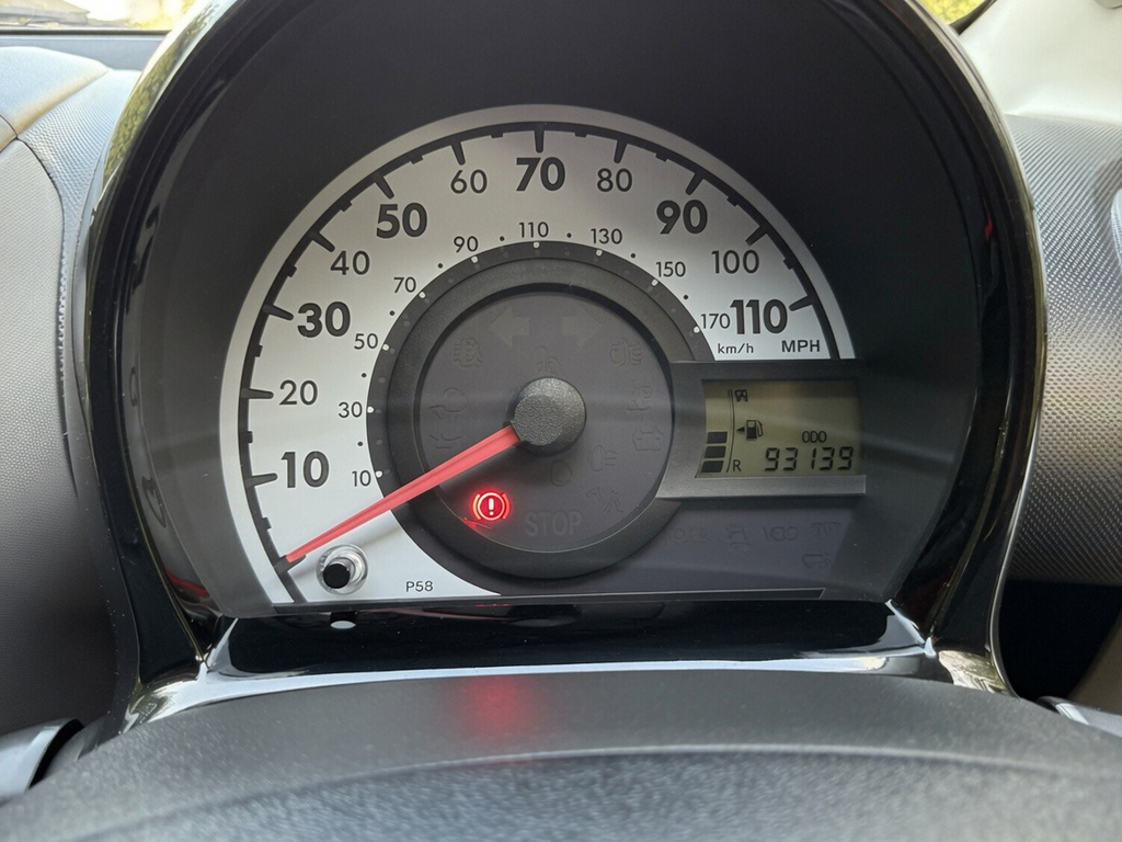 Toyota Aygo Hatchback Red #20