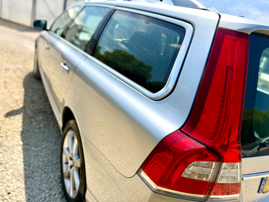 Volvo V70 D4 181 Se Nav Geartronic Silver #17