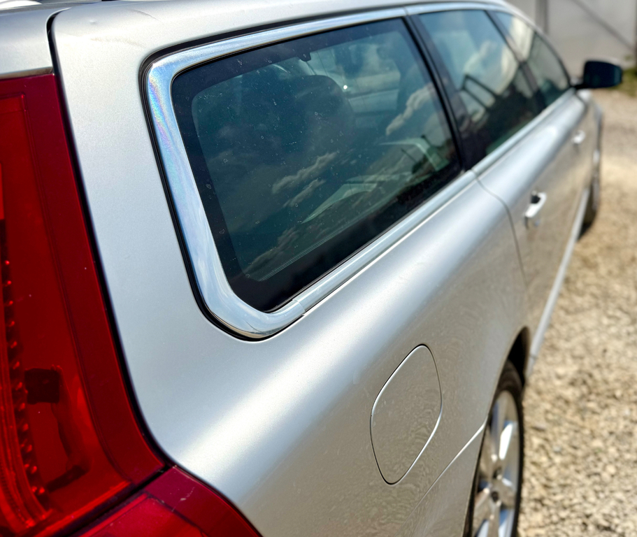 Volvo V70 D4 181 Se Nav Geartronic Silver #19