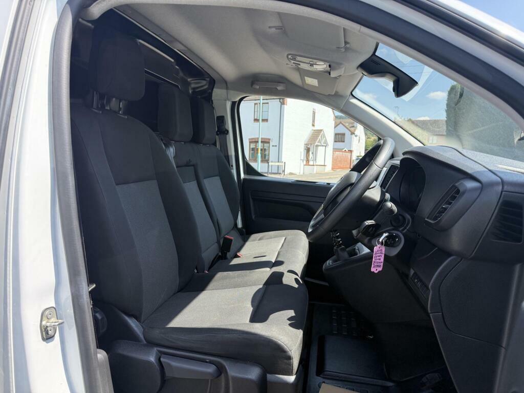 Vauxhall Vivaro 1.5 Turbo D 2900 Pro L2 H1 Euro 6 Ss 6Dr DY73XGM White #2