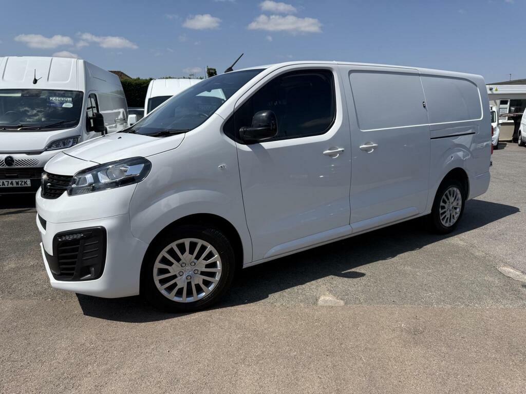 Vauxhall Vivaro 1.5 Turbo D 2900 Pro L2 H1 Euro 6 Ss 6Dr White