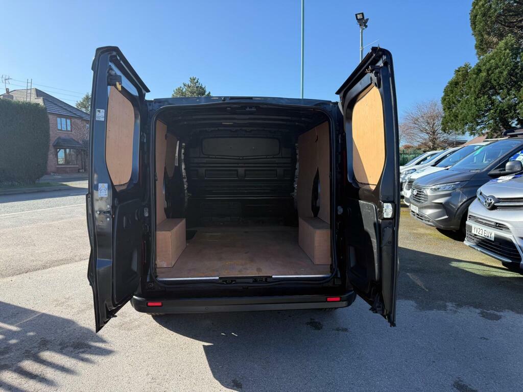 Renault Trafic 2.0 Dci Energy 28 Business Swb Standard Roof Euro White #18