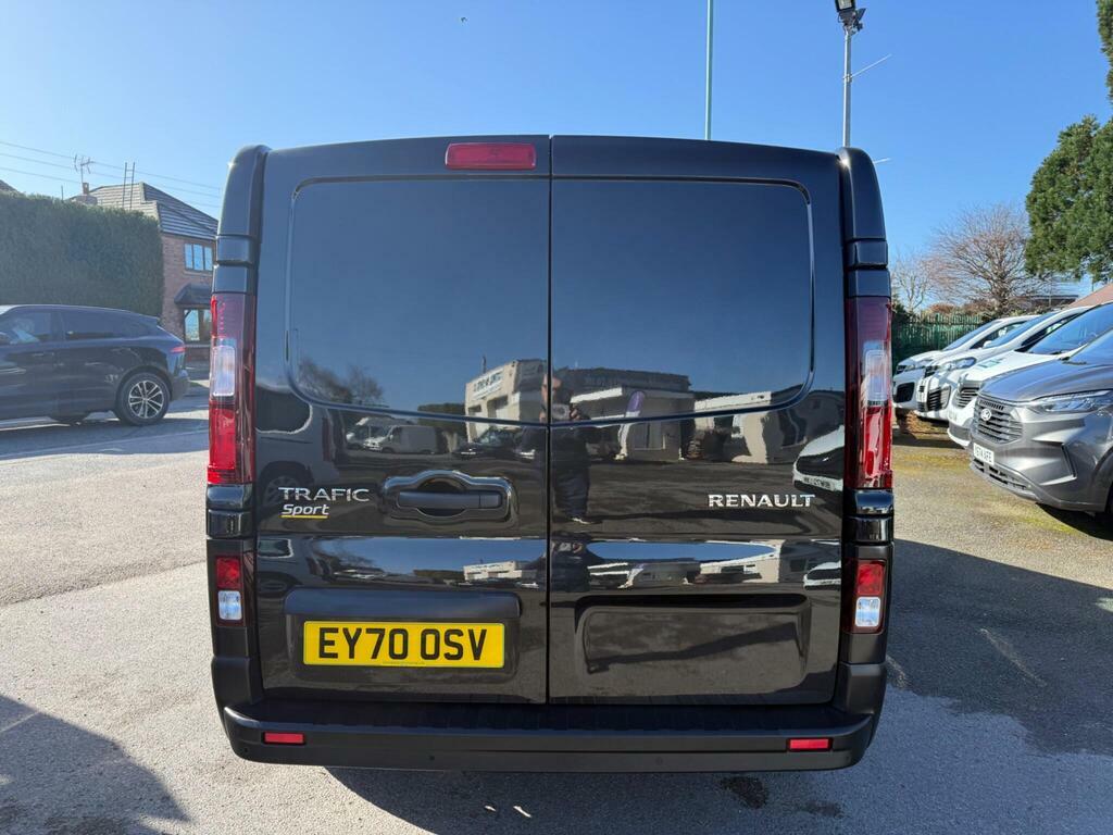 Renault Trafic 2.0 Dci Energy 28 Business Swb Standard Roof Euro White #20