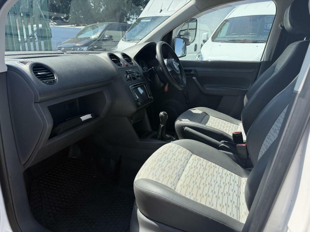 Volkswagen Caddy 1.6 Tdi Bluemotion Tech White #24