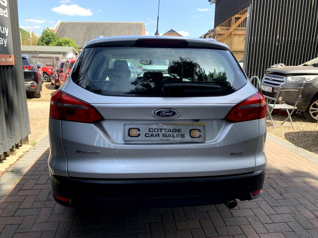 Ford Focus 1.5T Ecoboost Titanium X Estate Silver #4