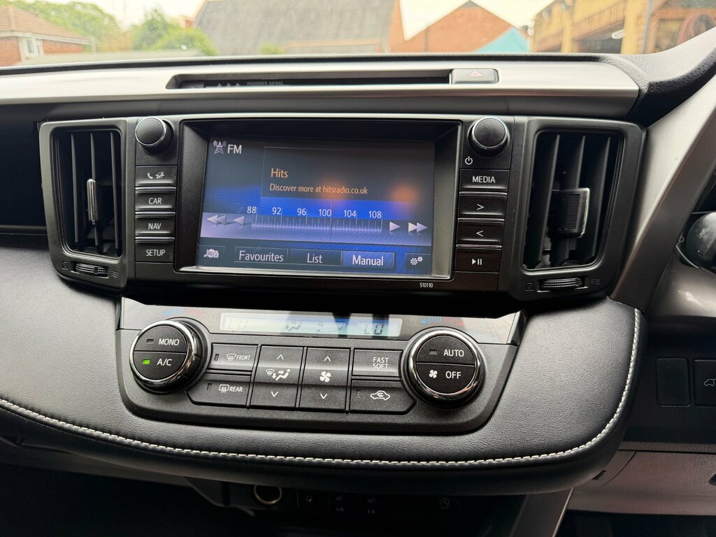 Toyota Rav 4 Suv #10