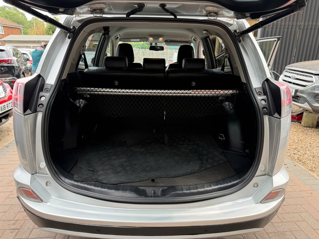 Toyota Rav 4 Suv #15