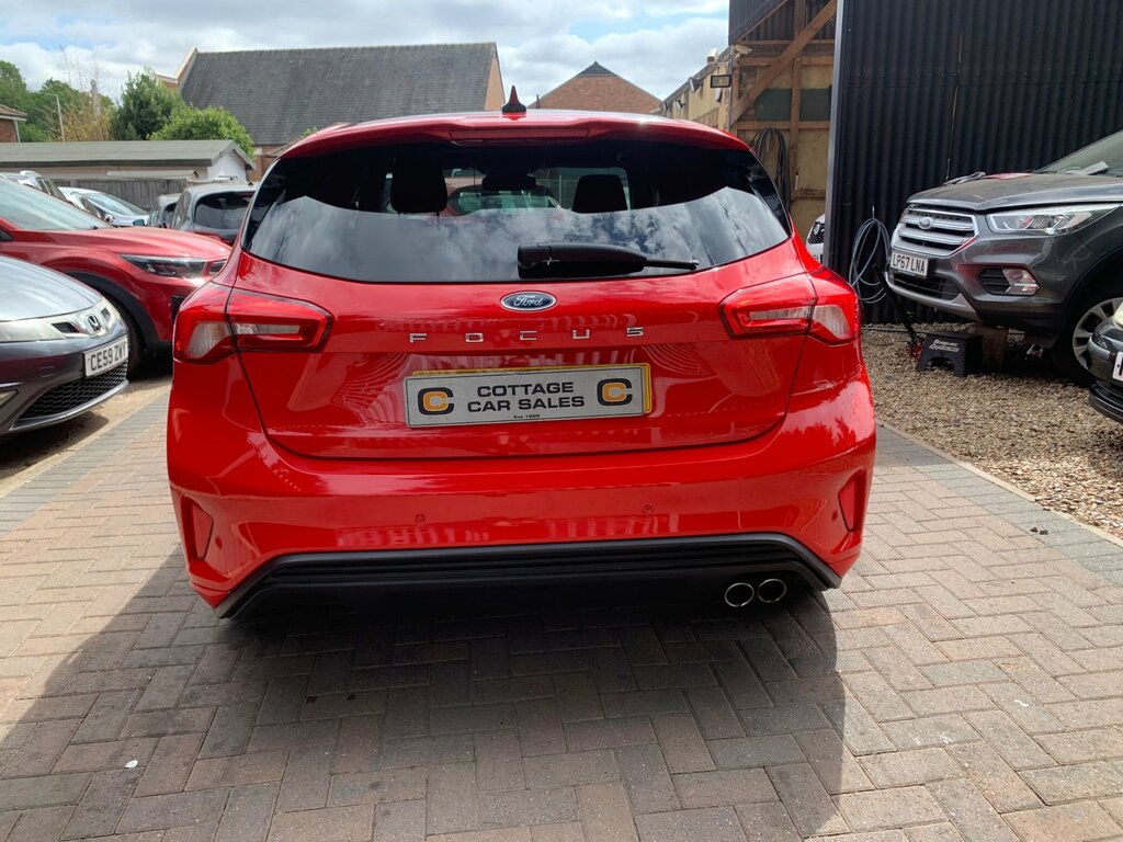 Ford Focus 1.0T Ecoboost St-line X Hatchback Manua Red #5