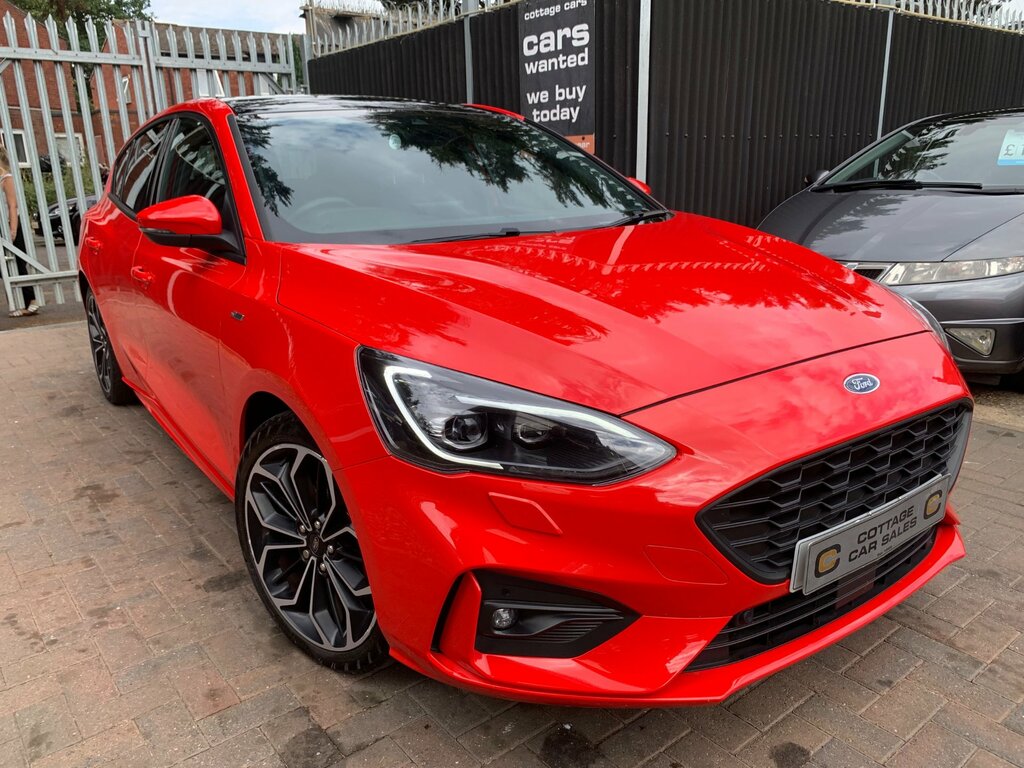 Ford Focus 1.0T Ecoboost St-line X Hatchback Manua Red