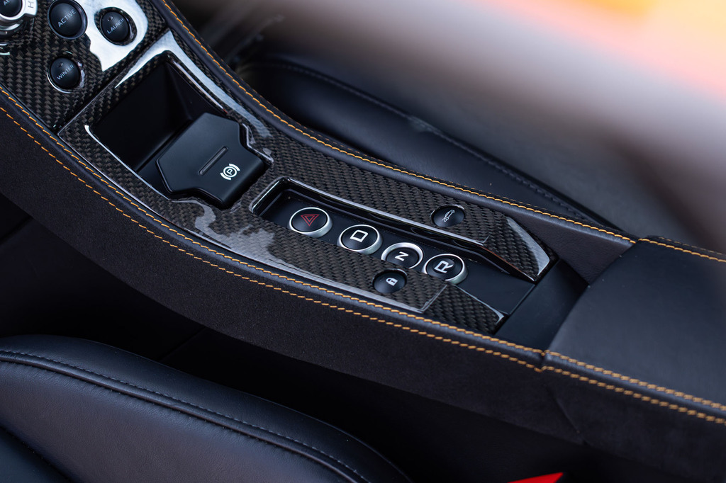 McLaren MP4 Spider 2dr Silver #51