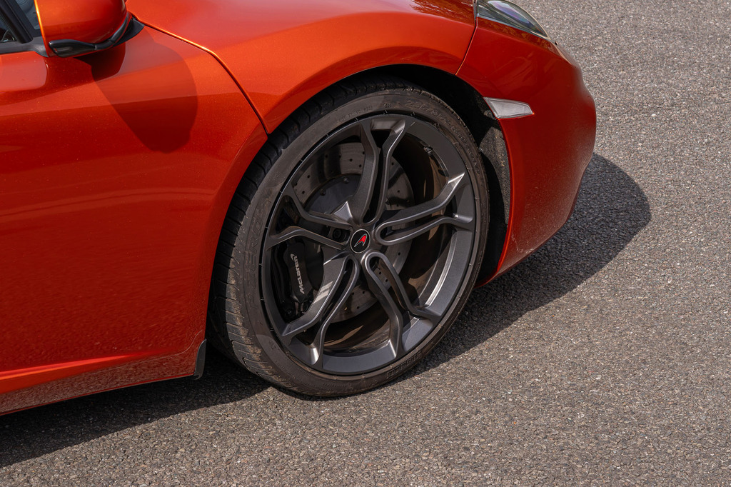 McLaren MP4 Spider 2dr Silver #41