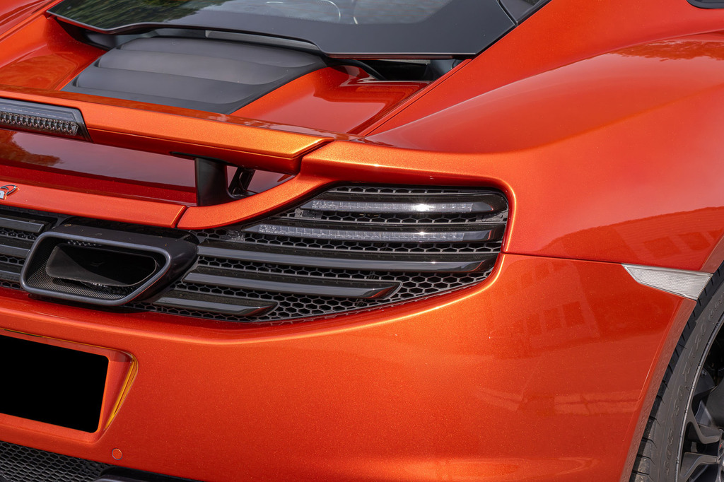 McLaren MP4 Spider 2dr Silver #38
