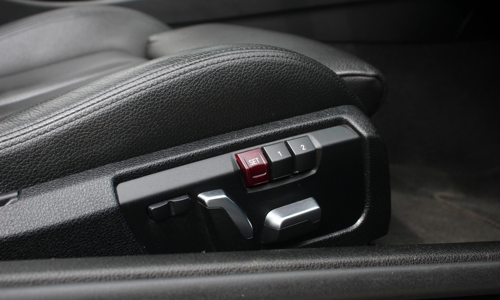 BMW 4 Series 420D 190 M Sport Professional Media Black #8