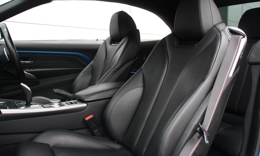 BMW 4 Series 420D 190 M Sport Professional Media Black #29