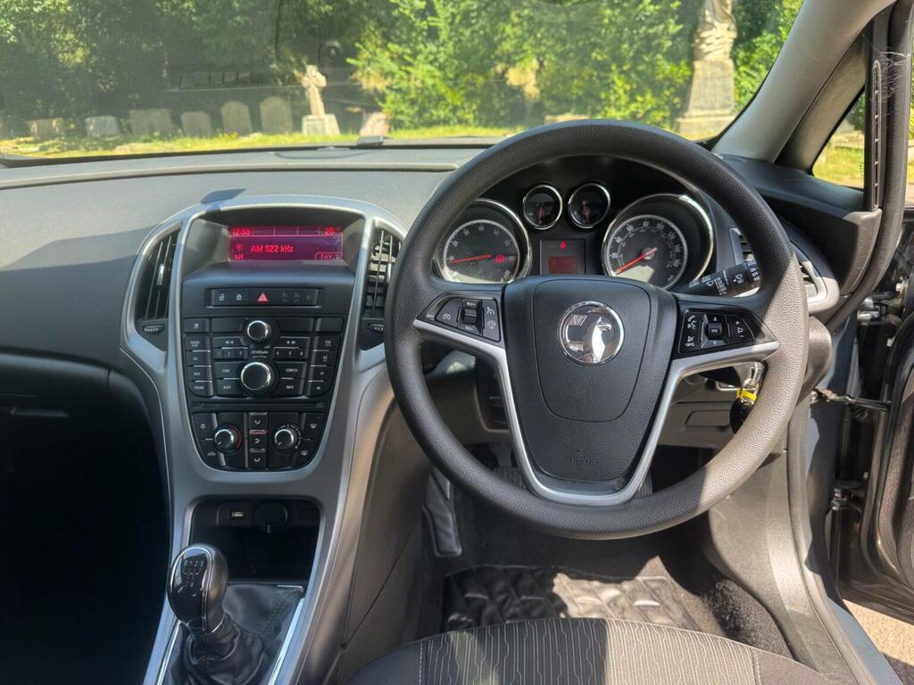 Vauxhall Astra 2.0 Cdti Sri Sports Tourer Euro 5 Ss Grey #54