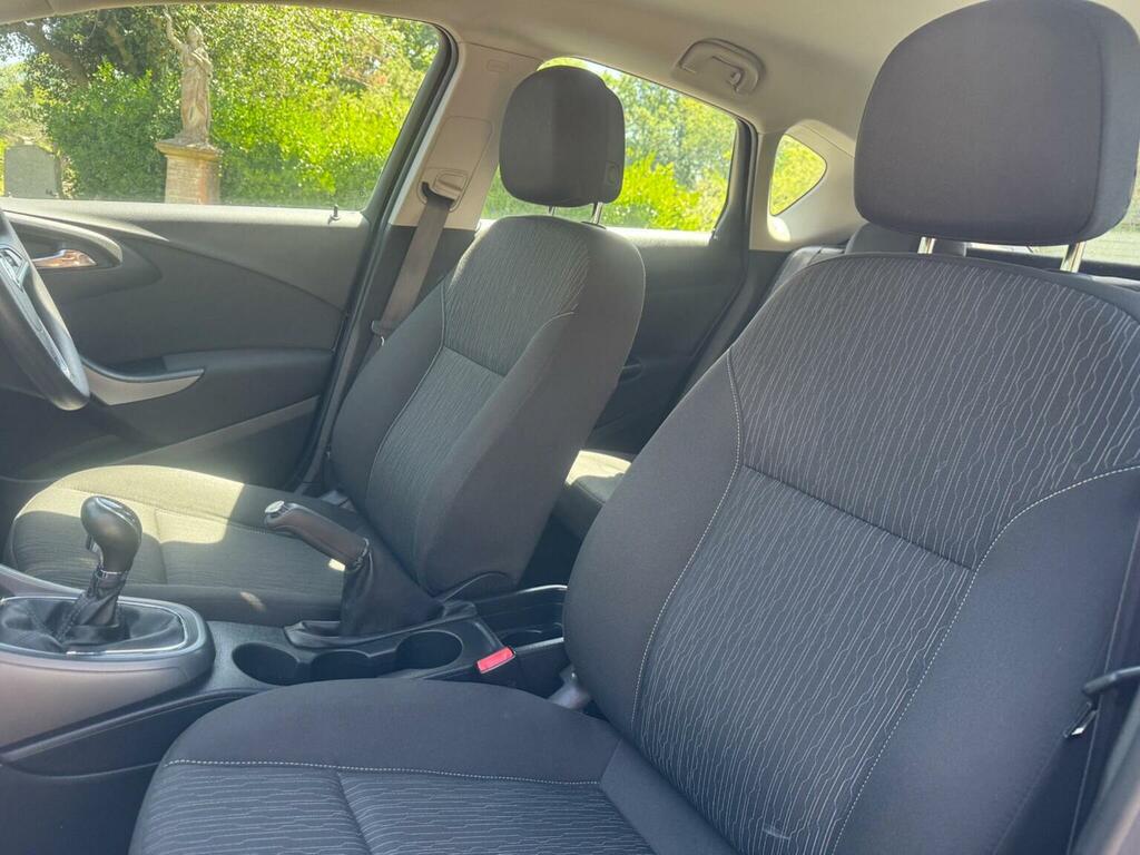Vauxhall Astra 2.0 Cdti Sri Sports Tourer Euro 5 Ss Grey #26