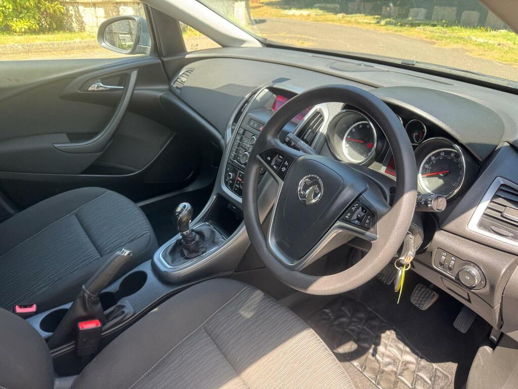 Vauxhall Astra 2.0 Cdti Sri Sports Tourer Euro 5 Ss Grey #21