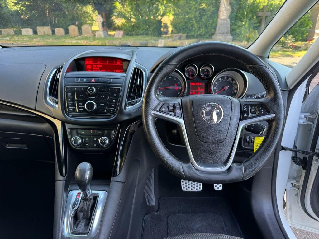 Vauxhall Zafira Tourer Tourer 2.0 Cdti Elite Euro 5 Black #23