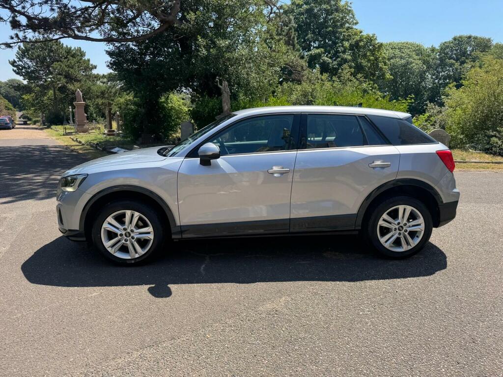 Audi Q2 1.0 Tfsi 30 Sport Suv Euro 6 S White #15