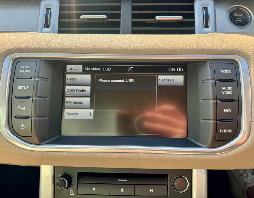 Land Rover Range Rover Evoque 2.2L Pure Tech Black #18