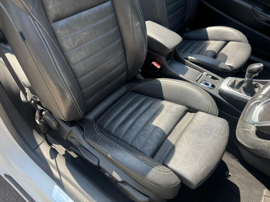 Vauxhall Cascada Se Cdti Ss Great Spec And Value Only Covered 6600 Black #27