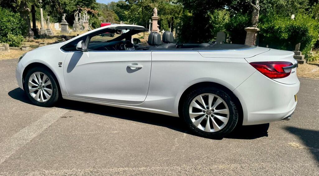Vauxhall Cascada Se Cdti Ss Great Spec And Value Only Covered 6600 Black #13
