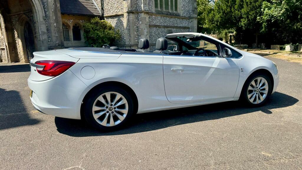Vauxhall Cascada Se Cdti Ss Great Spec And Value Only Covered 6600 Black #20