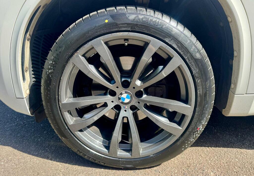 BMW X5 Xdrive30d M Sport White #39