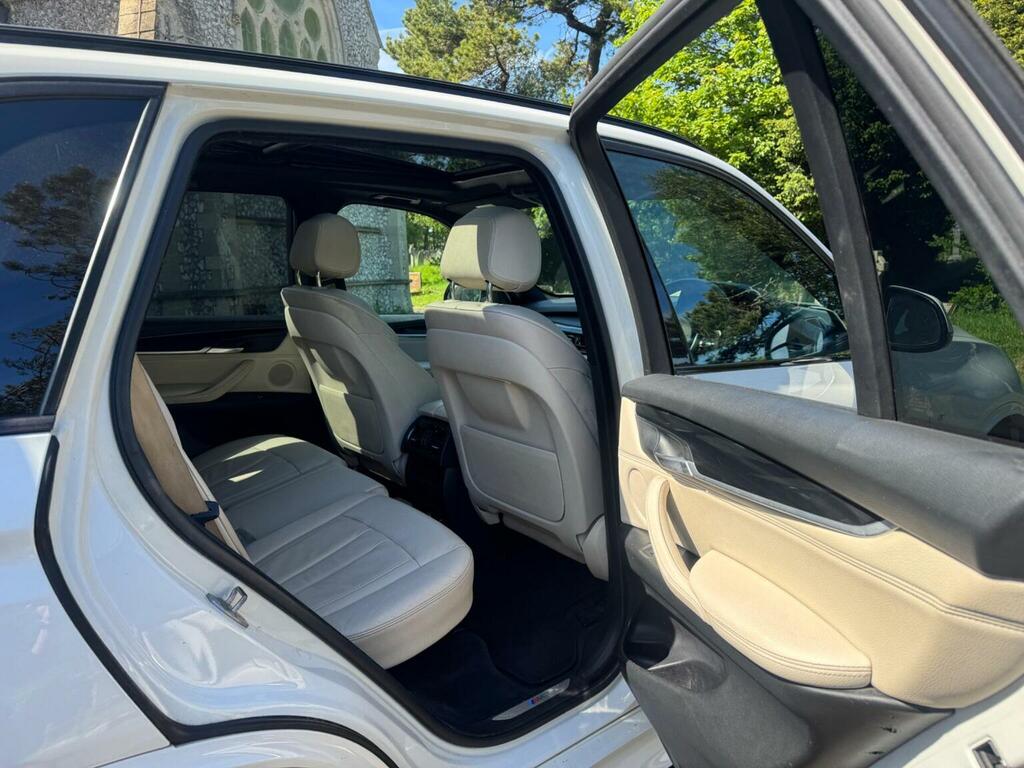 BMW X5 Xdrive30d M Sport White #32