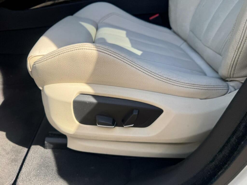 BMW X5 Xdrive30d M Sport White #63
