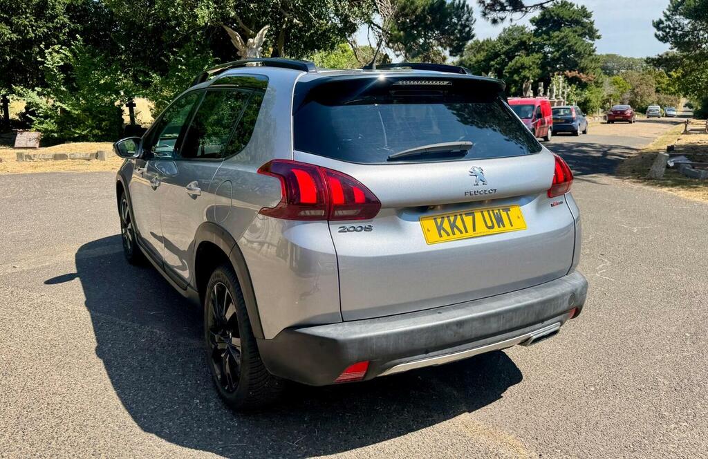 Peugeot 2008 Suv 1.6 Bluehdi Gt Line Euro 6 Ss 201717 Grey #4