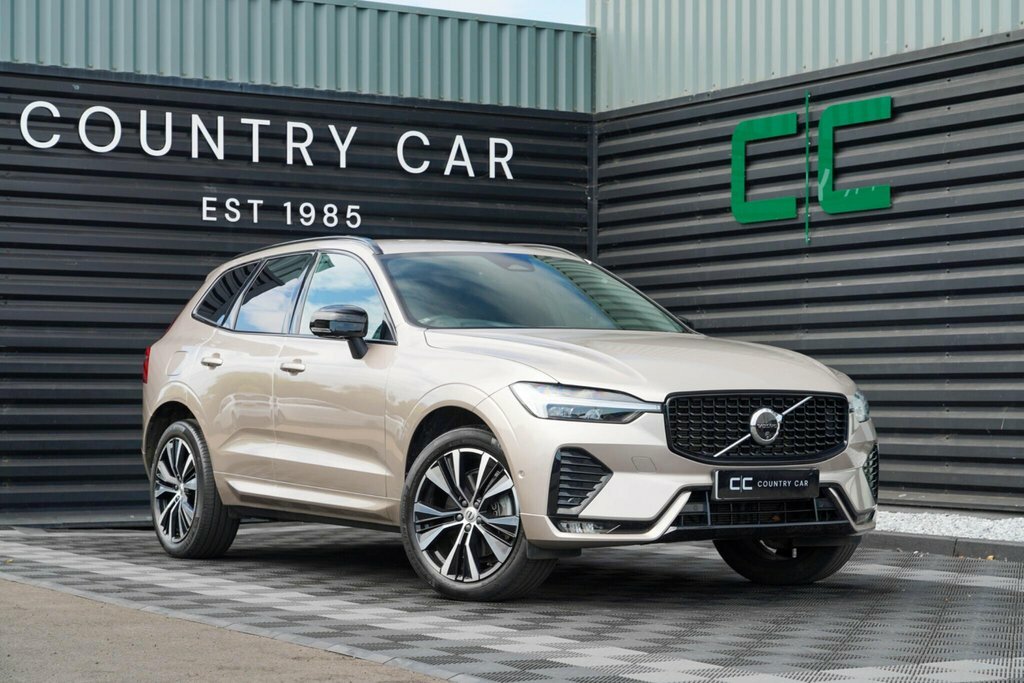 Volvo XC60 2.0 B5 Mhev Plus Awd Euro 6 Ss Gold #2