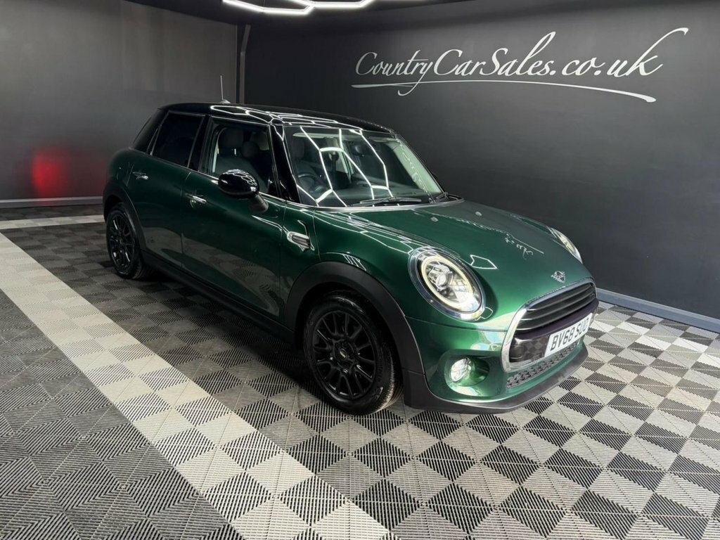 Mini Hatch 1.5 Cooper Hatchback Steptronic Euro 6 BV68SUO Green