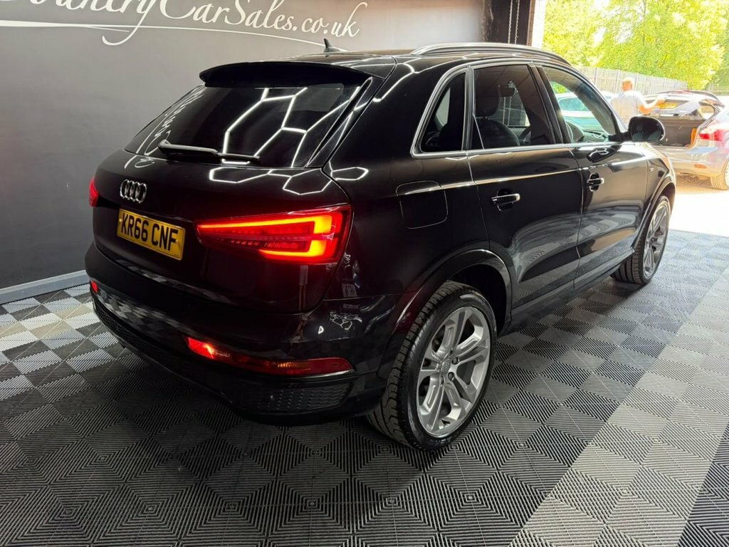 Audi Q3 2.0 Tfsi S Line Plus Suv S Tronic Quatt KR66CNF Black #4
