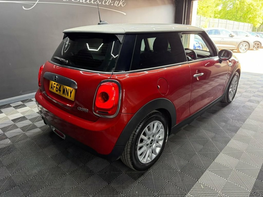 Mini Hatch 1.5 Cooper Hatchback Euro 6 Ss Red #4