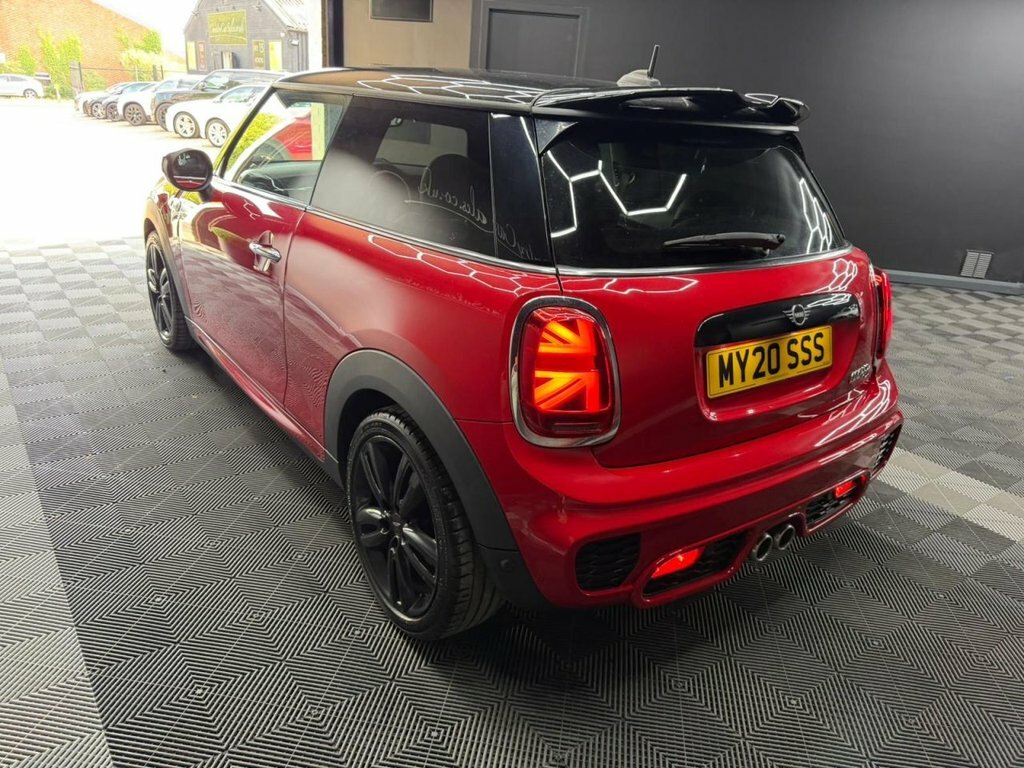 Mini Hatch 2.0 Cooper S Sport Hatchback Steptronic MY20SSS Red #3