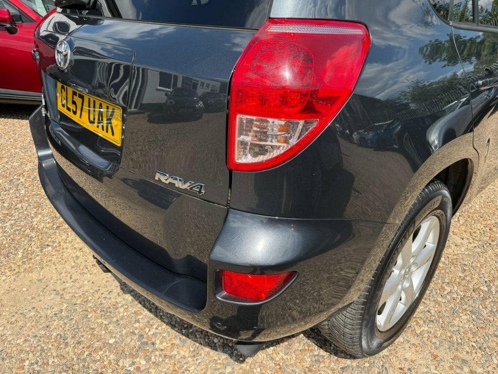 Toyota Rav 4 2.0 Xt-r Suv 4Wd 212 G Km 15 Grey #26