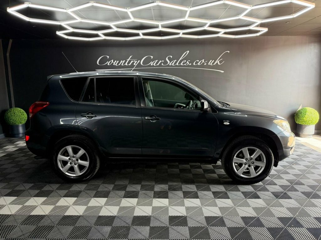 Toyota Rav 4 2.0 Xt-r Suv 4Wd 212 G Km 15 Grey #2