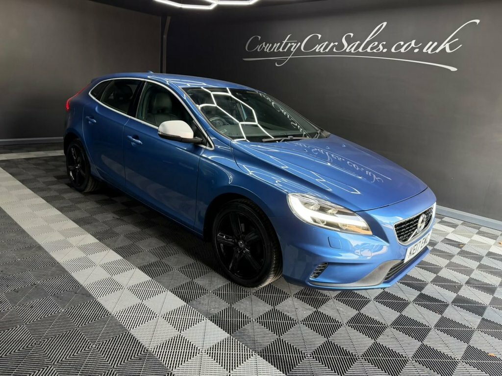 Volvo V40 2.0 D2 R-design Nav Plus Hatchback Manu Blue