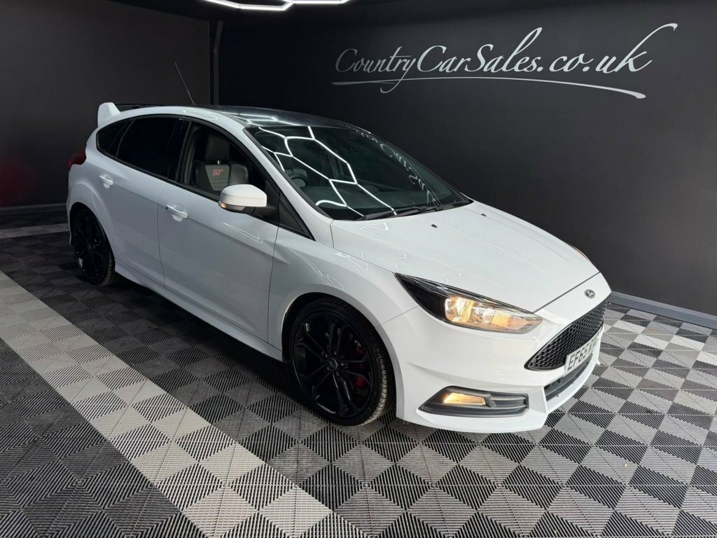 Ford Focus 2.0T Ecoboost St-2 Hatchback Eur EF65RXO White