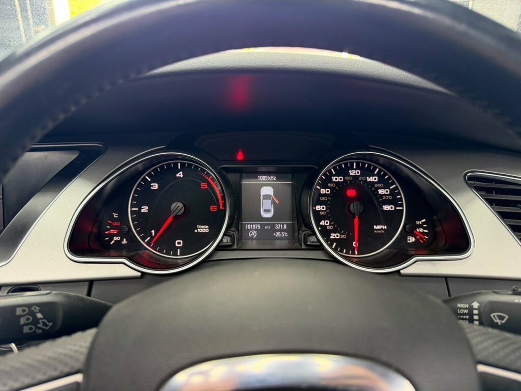 Audi A5 2.0 Tdi S Line Special Edition Euro 5 Ss Grey #31