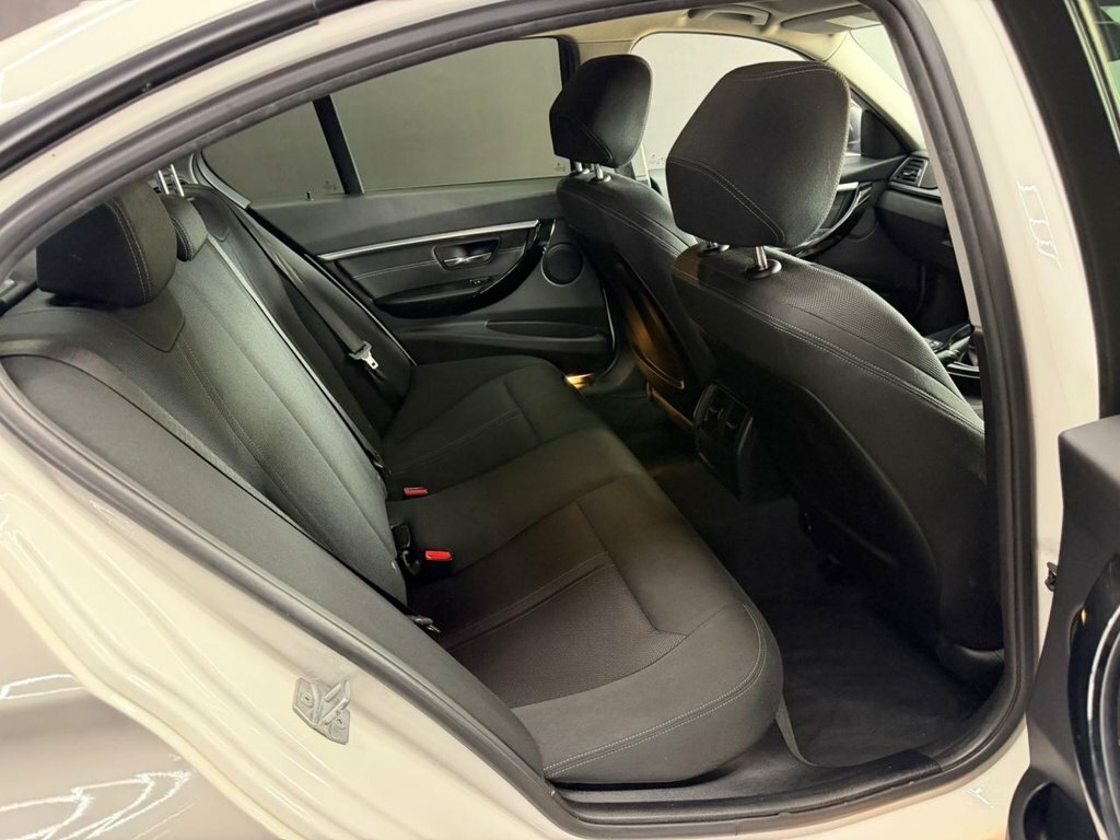 BMW 3 Series 320D Sport 1995Cc Silver #24