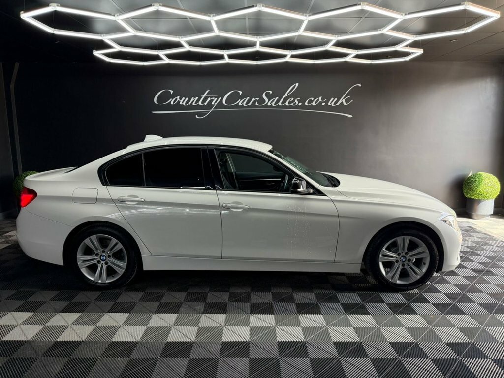 BMW 3 Series 1.5 318I Sport Saloon Euro 6 S White #2