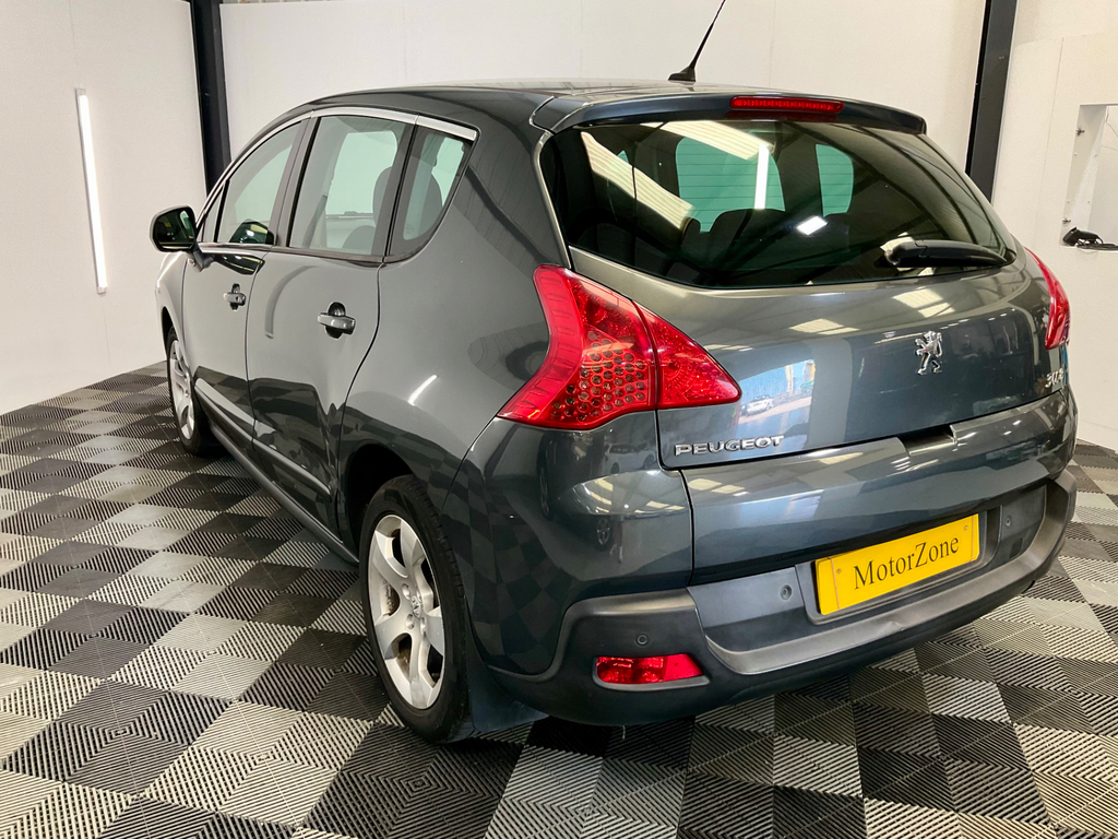 Peugeot 3008 Suv 1.6 Hdi Active Egc Euro 4 201010 Black #5