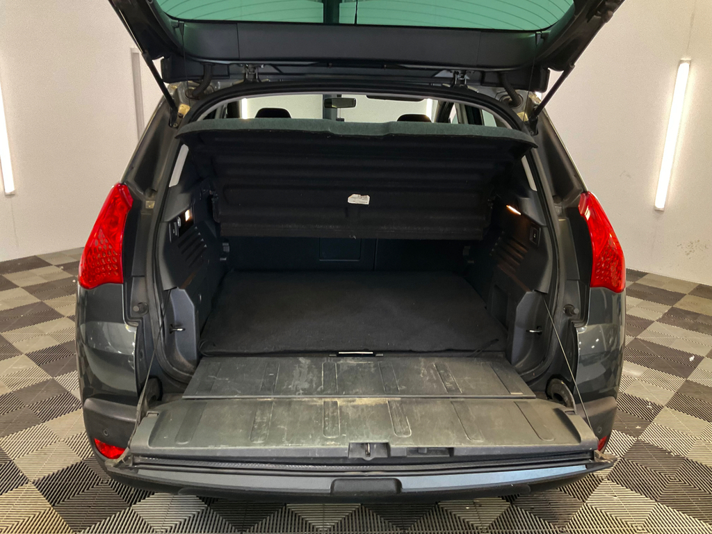 Peugeot 3008 Suv 1.6 Hdi Active Egc Euro 4 201010 Black #16