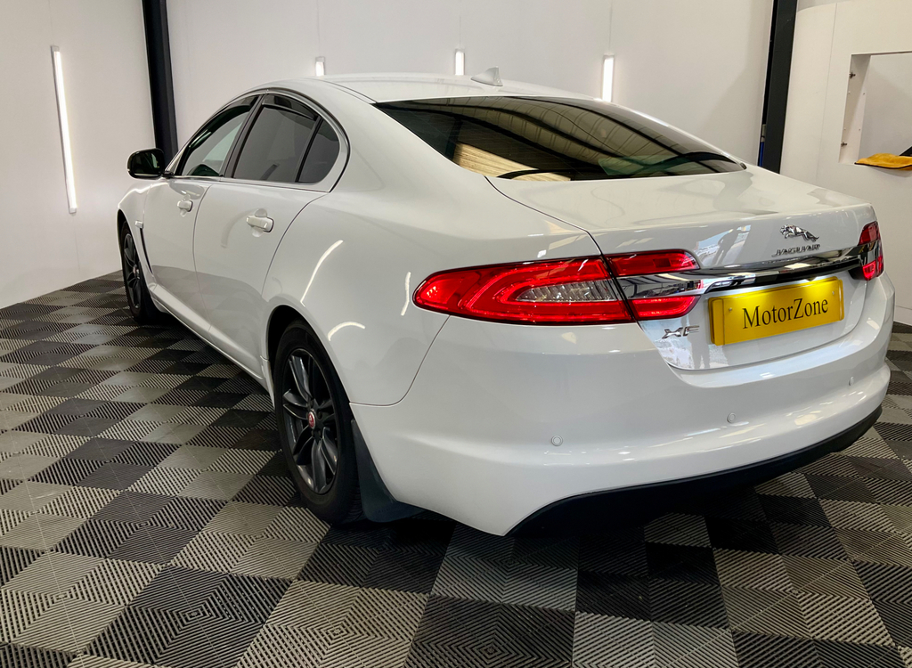 Jaguar XF 2.2D Luxury Saloon Euro 5 Ss 2 White #5