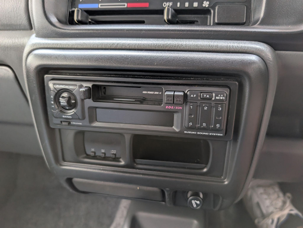 Suzuki Jimny 1.3 Jlx Black #23