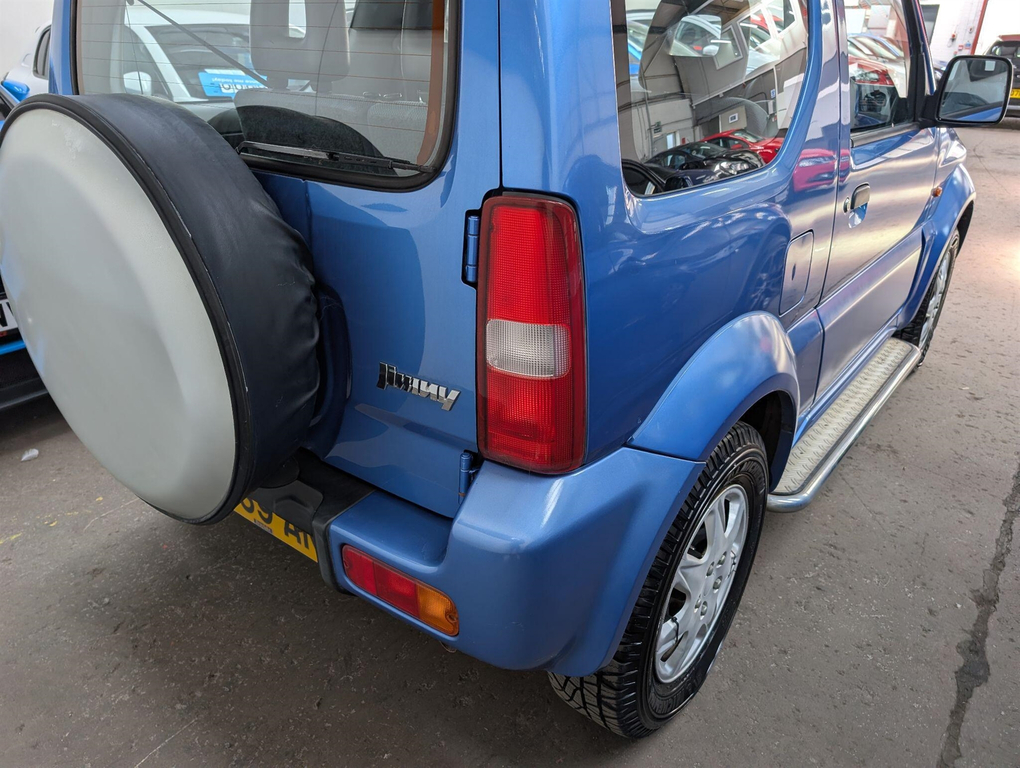 Suzuki Jimny 1.3 Jlx Black #5
